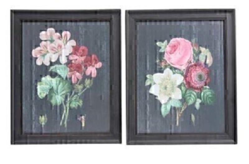 Framed Posy Antiqued Wood Wall Pictures - by Gisela Graham Shabby chic floral posy wall pictures framed in antiqued wood - choice of 2 designs - by designer Gisela Graham.  Ideal for displaying in your home.  Please note this is for 1 picture only if you would like the set please order x2.   Size (LxWxD) 29cm x